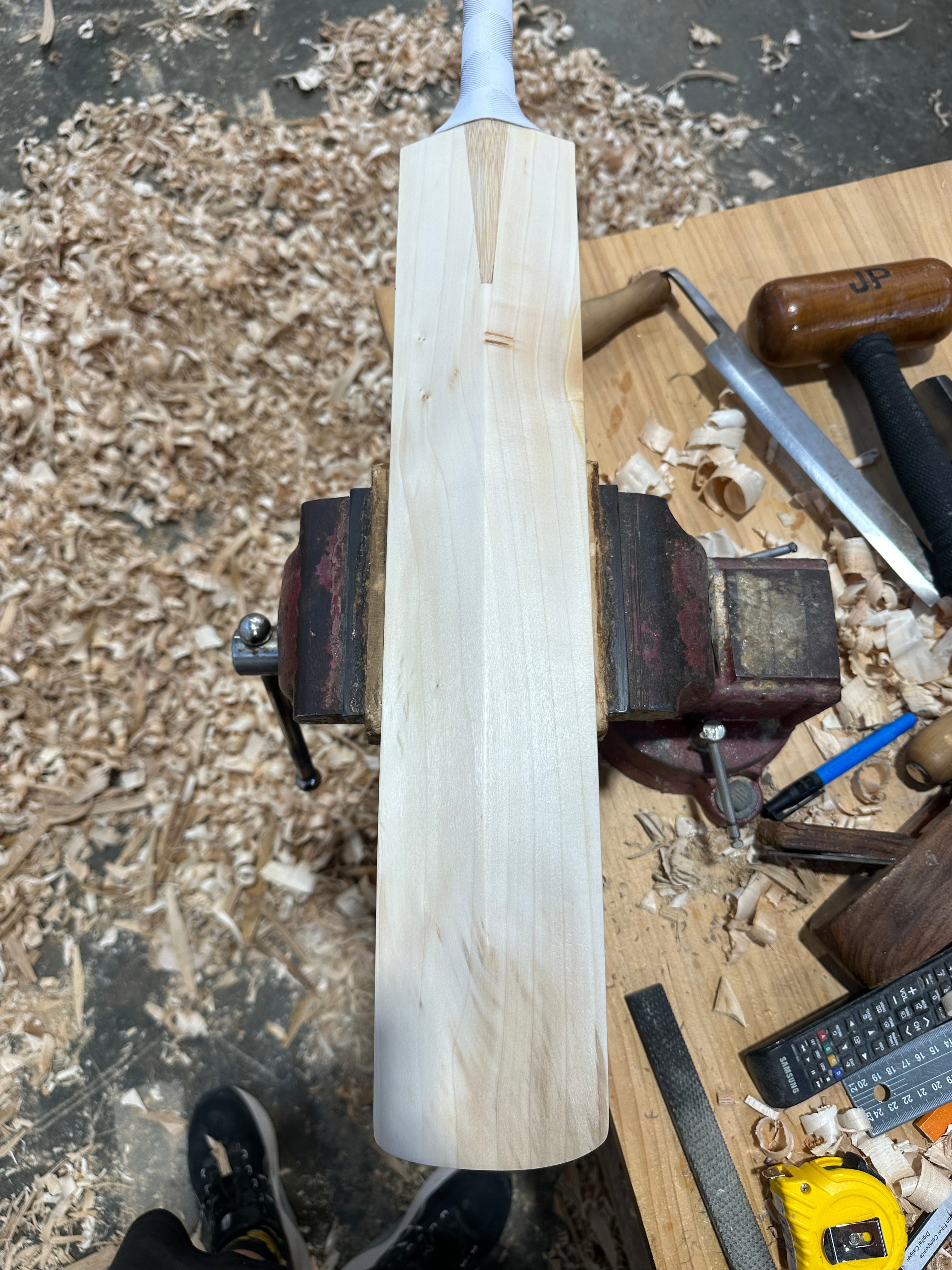 JPGavan Performance Cricket Bat - 199