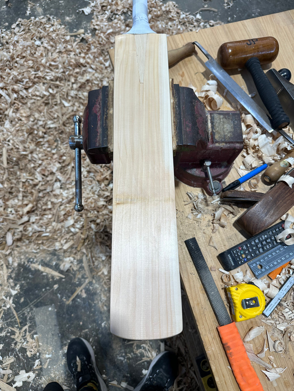 JPGavan Performance Cricket Bat - 203