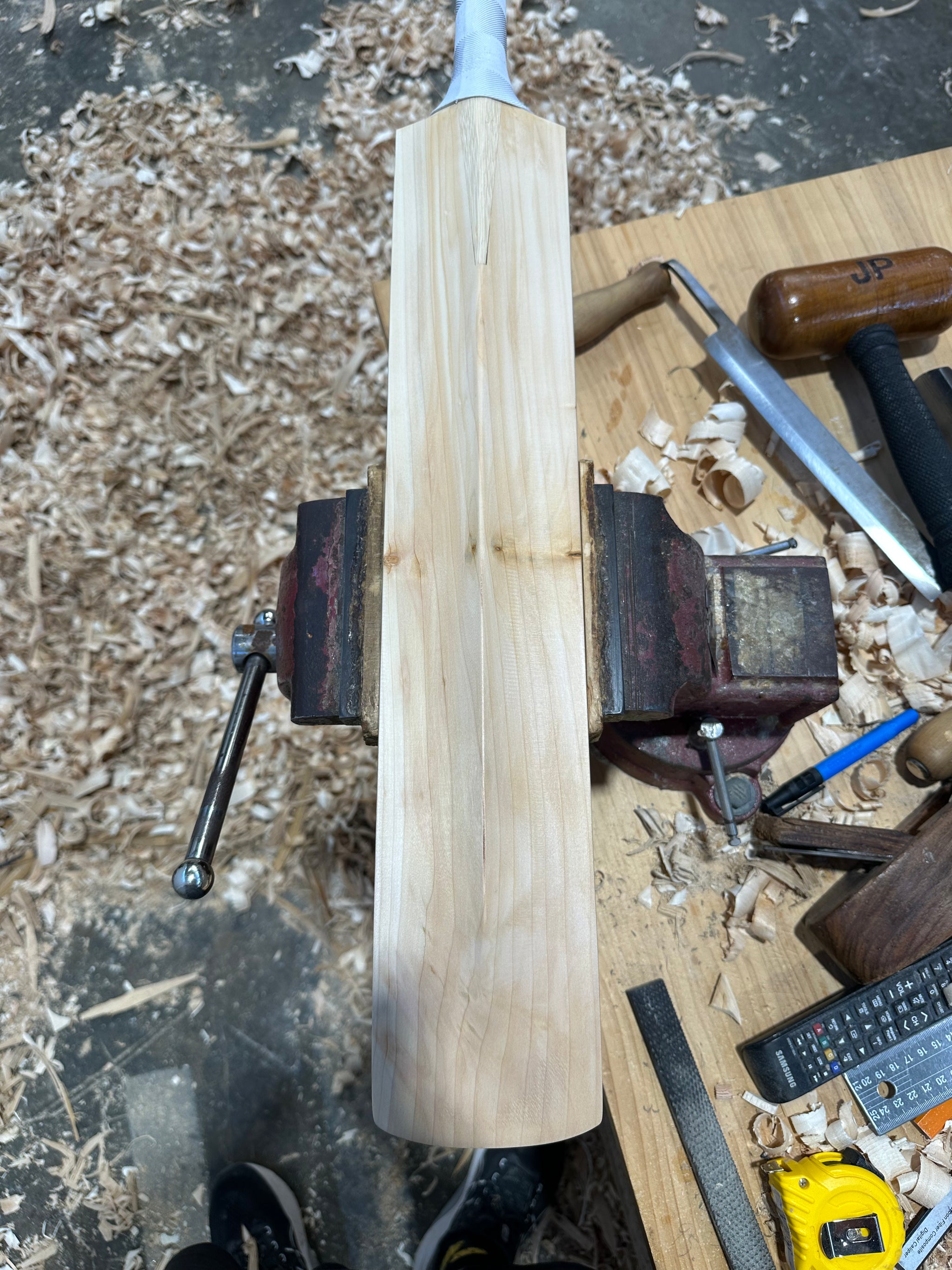 JPGavan Performance Cricket Bat - 203