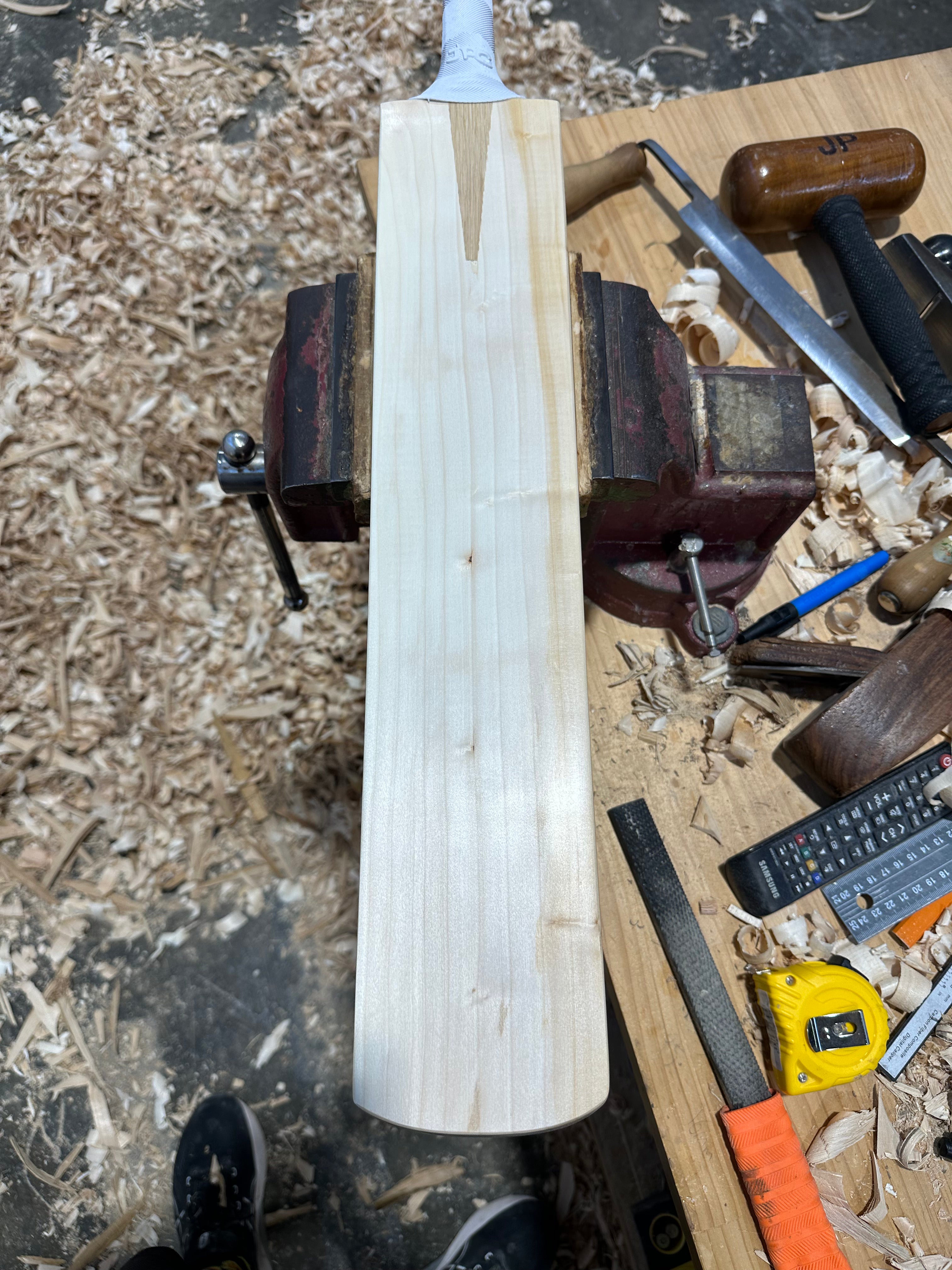 JPGavan Test Cricket Bat - 209