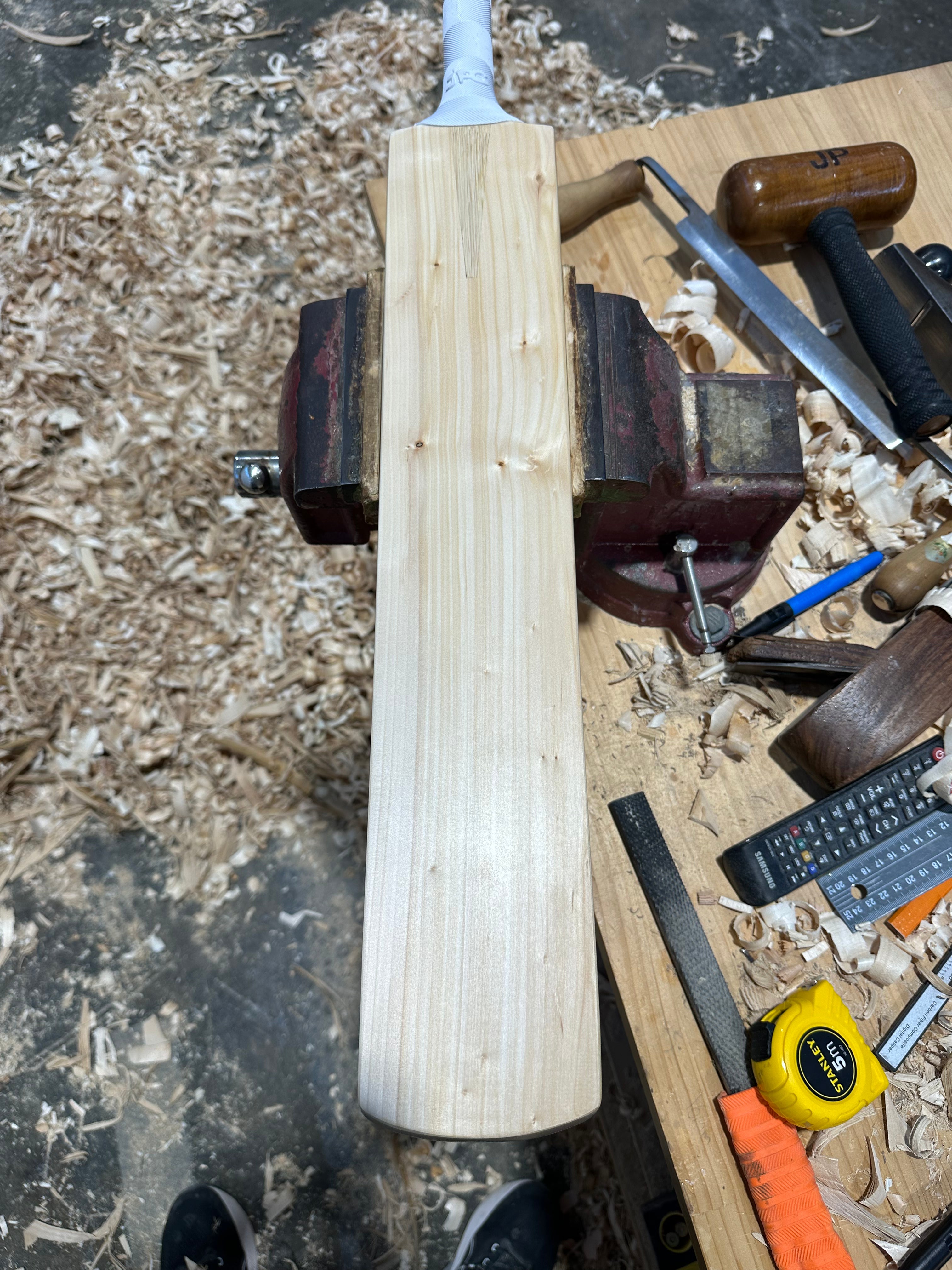 JPGavan Test Cricket Bat - 213