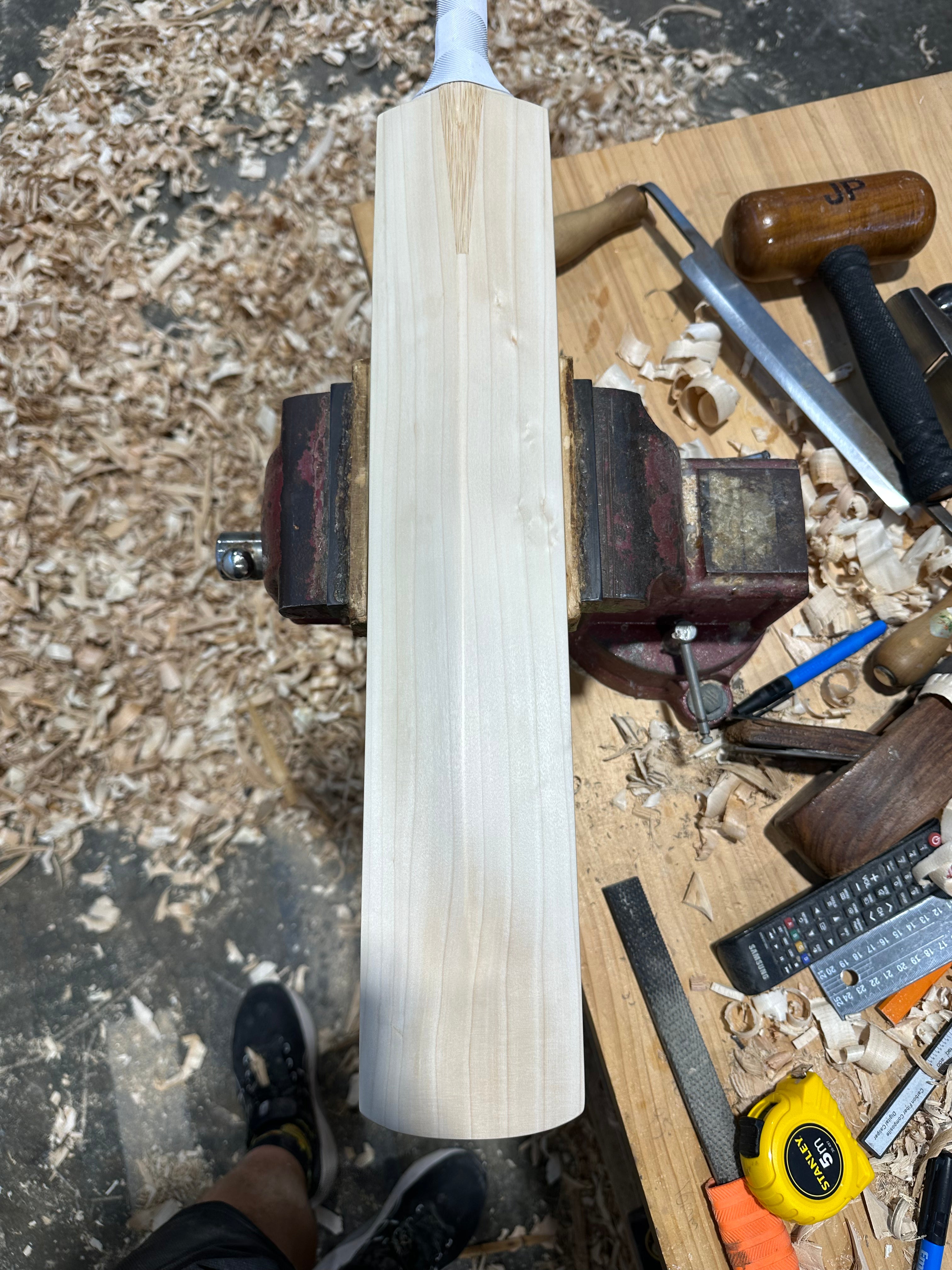 JPGavan Limited Edition Cricket Bat - 216