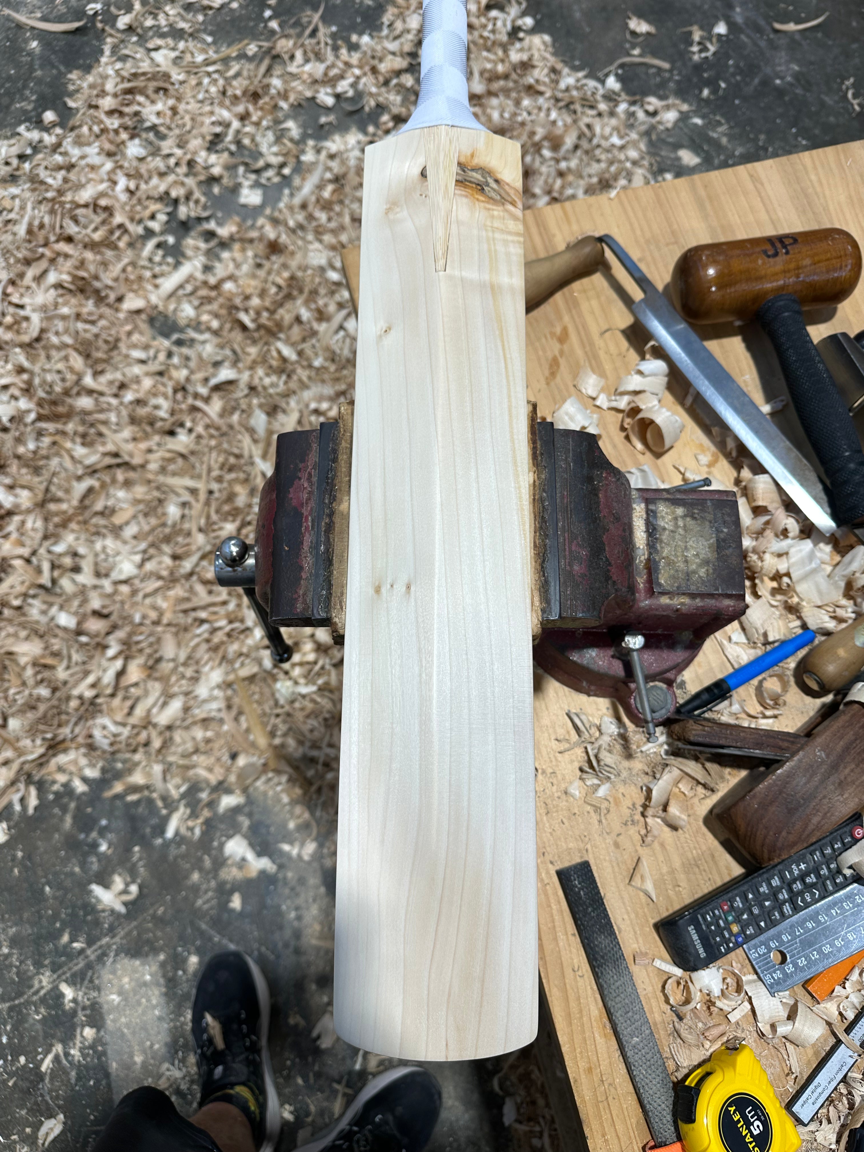 JPGavan Limited Edition Cricket Bat - 218