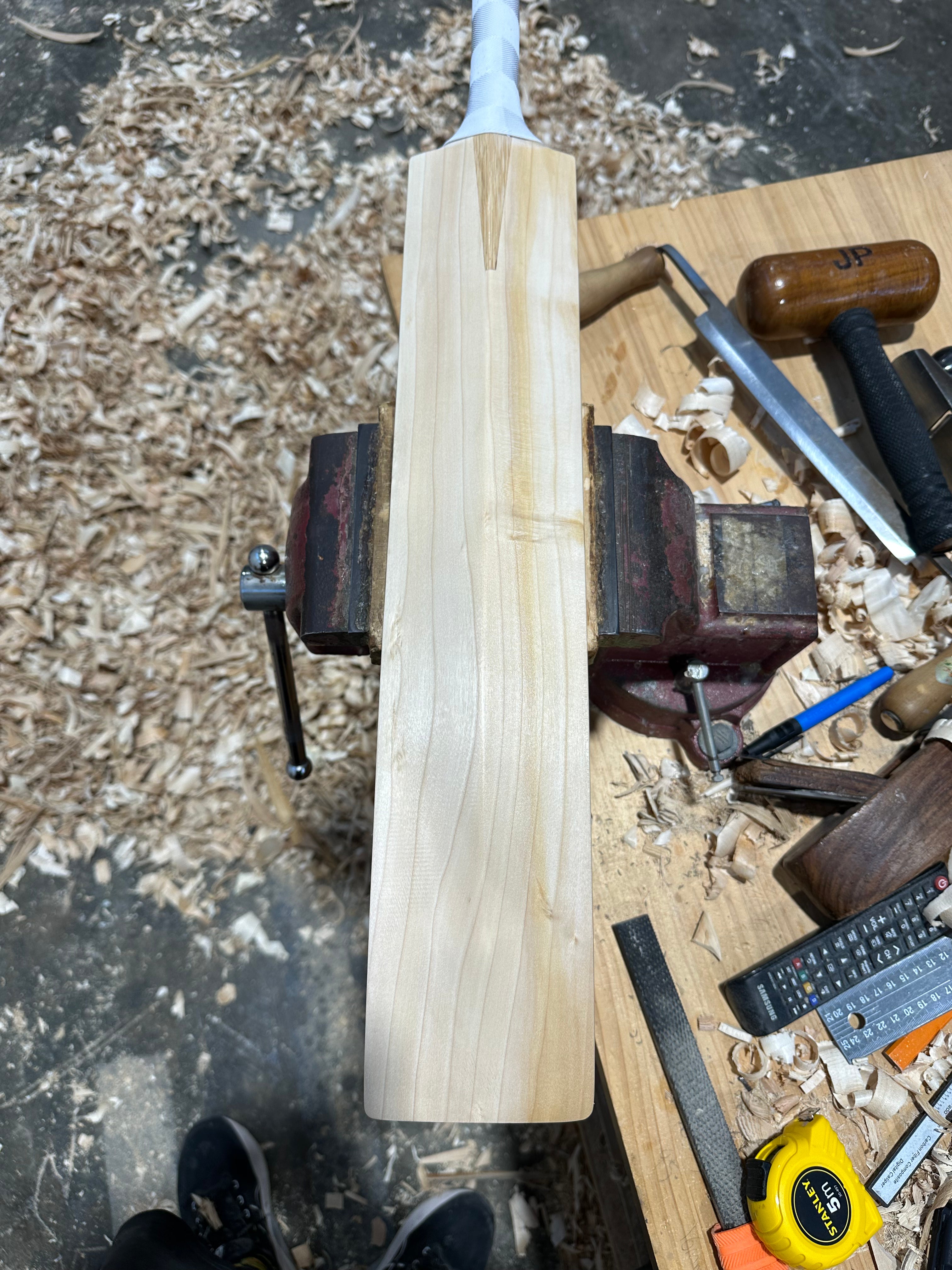 JPGavan Limited Edition Cricket Bat - 219