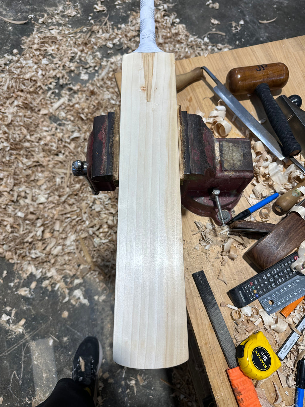 JPGavan Limited Edition Cricket Bat - 220