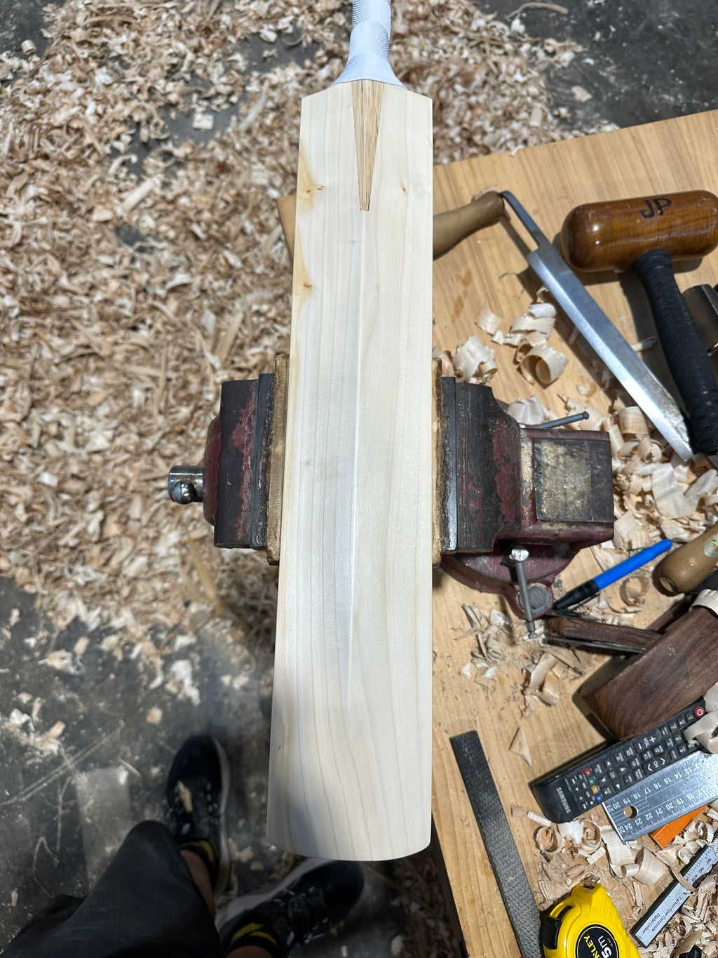 JPGavan Limited Edition Cricket Bat - 220