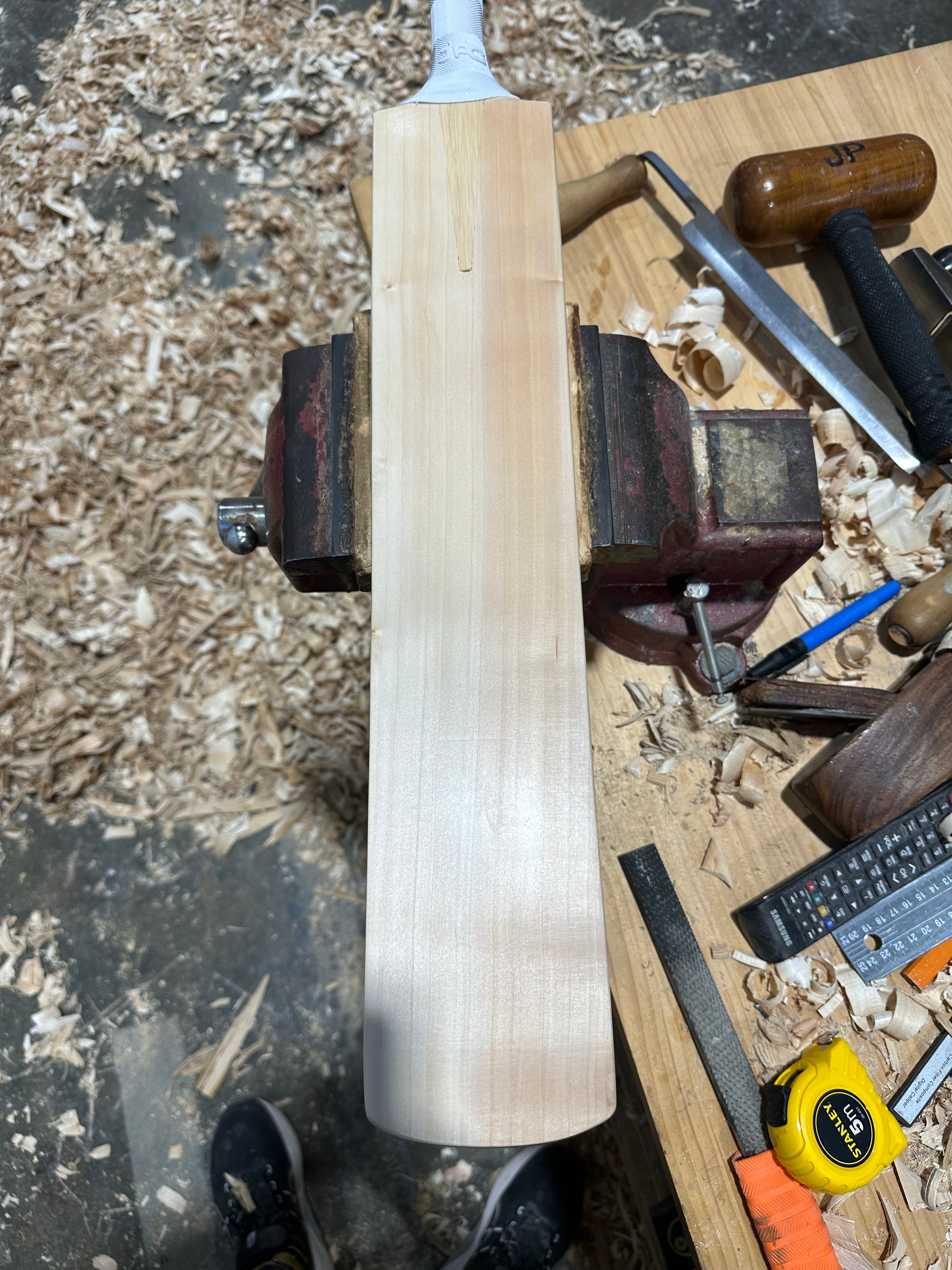 JPGavan Secret Willow Cricket Bat - 222