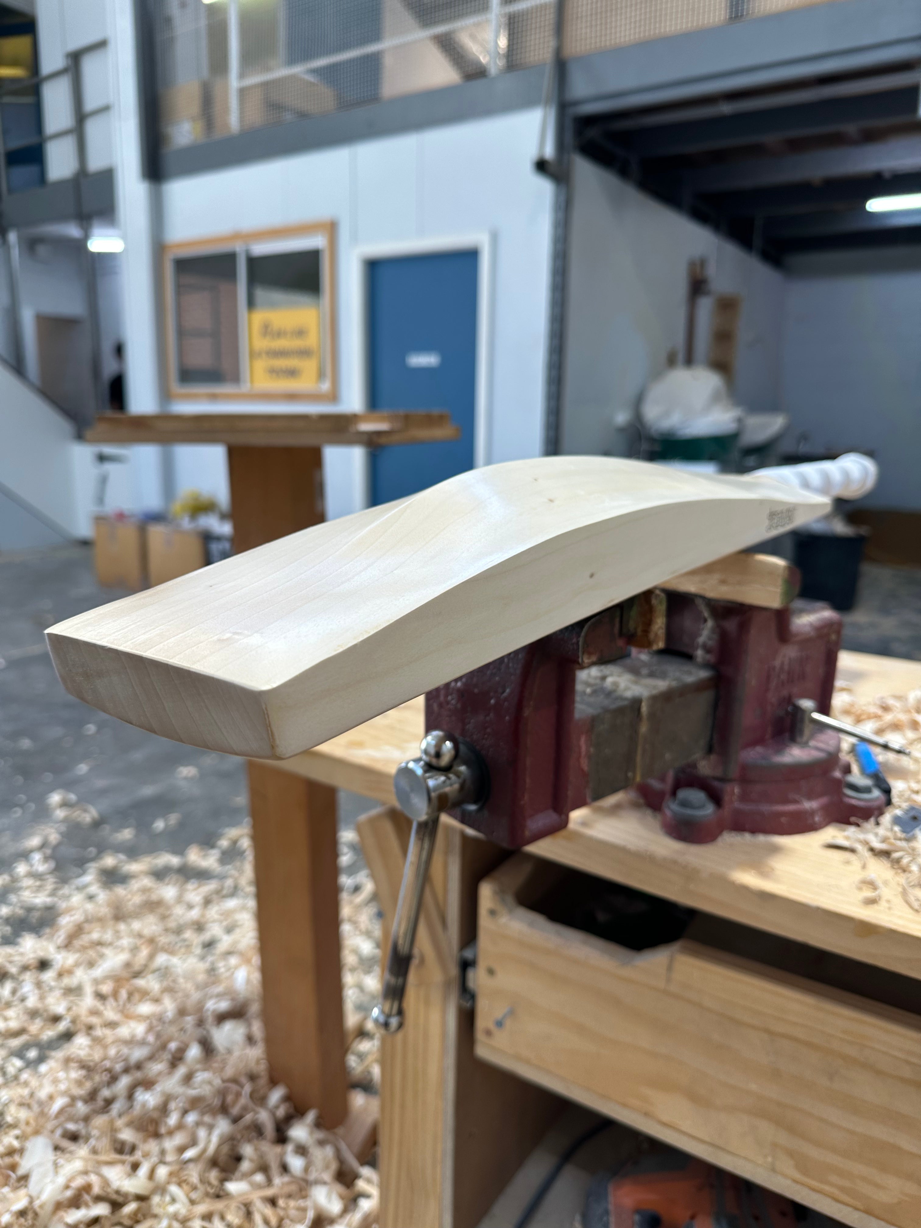 JPGavan Featherblade Cricket Bat - 226