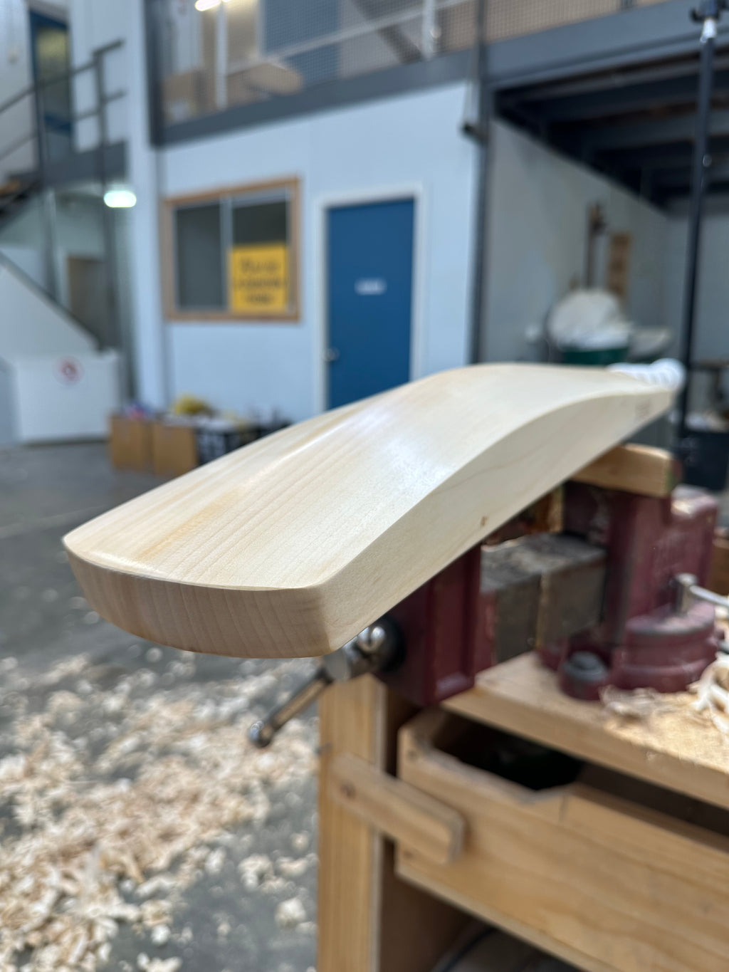 JPGavan Featherblade Cricket Bat - 230