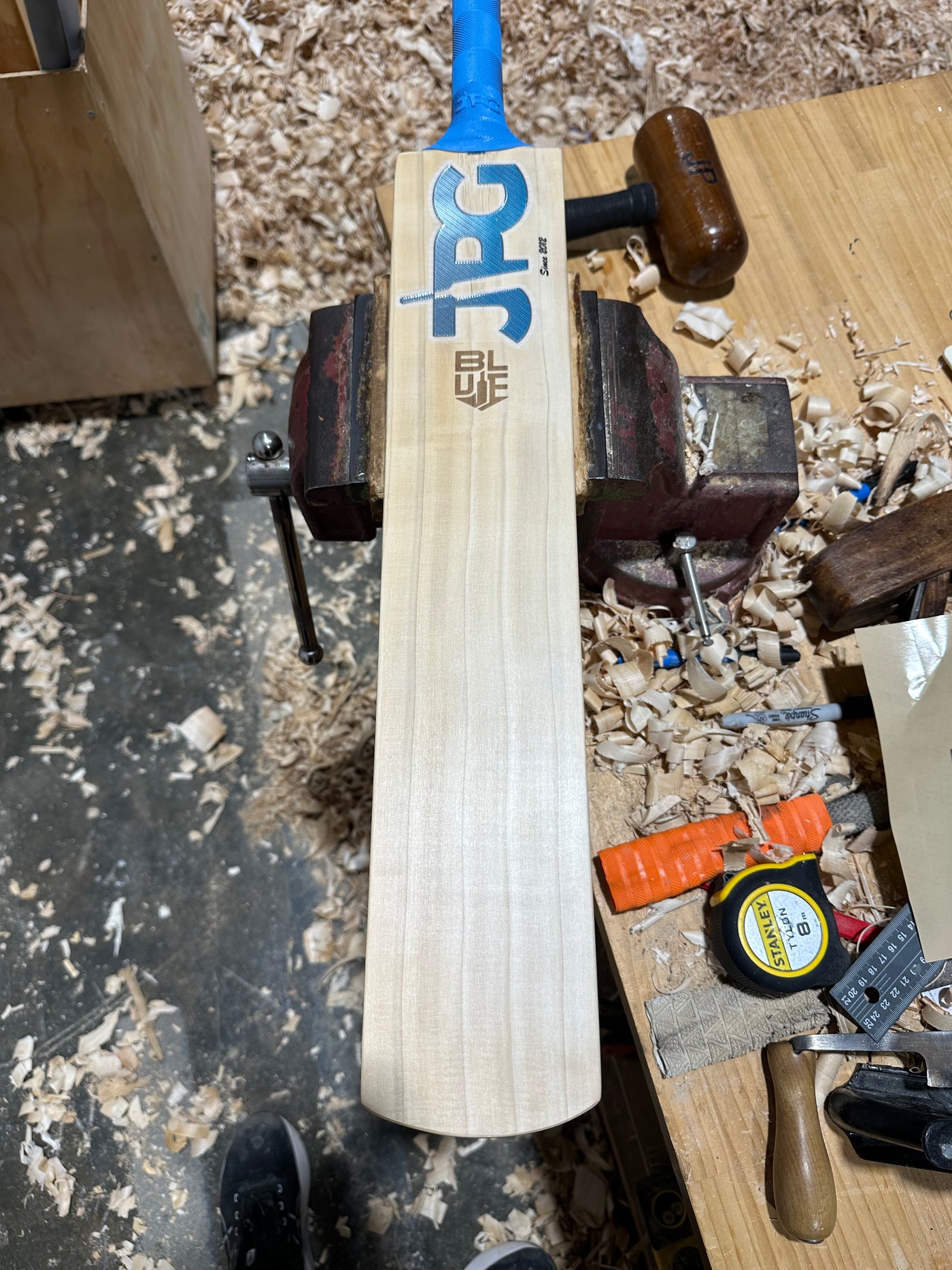 JPGavan Blue Cricket Bat - 239