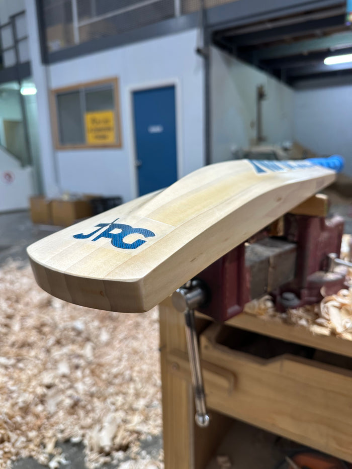 JPGavan Blue Cricket Bat - 239