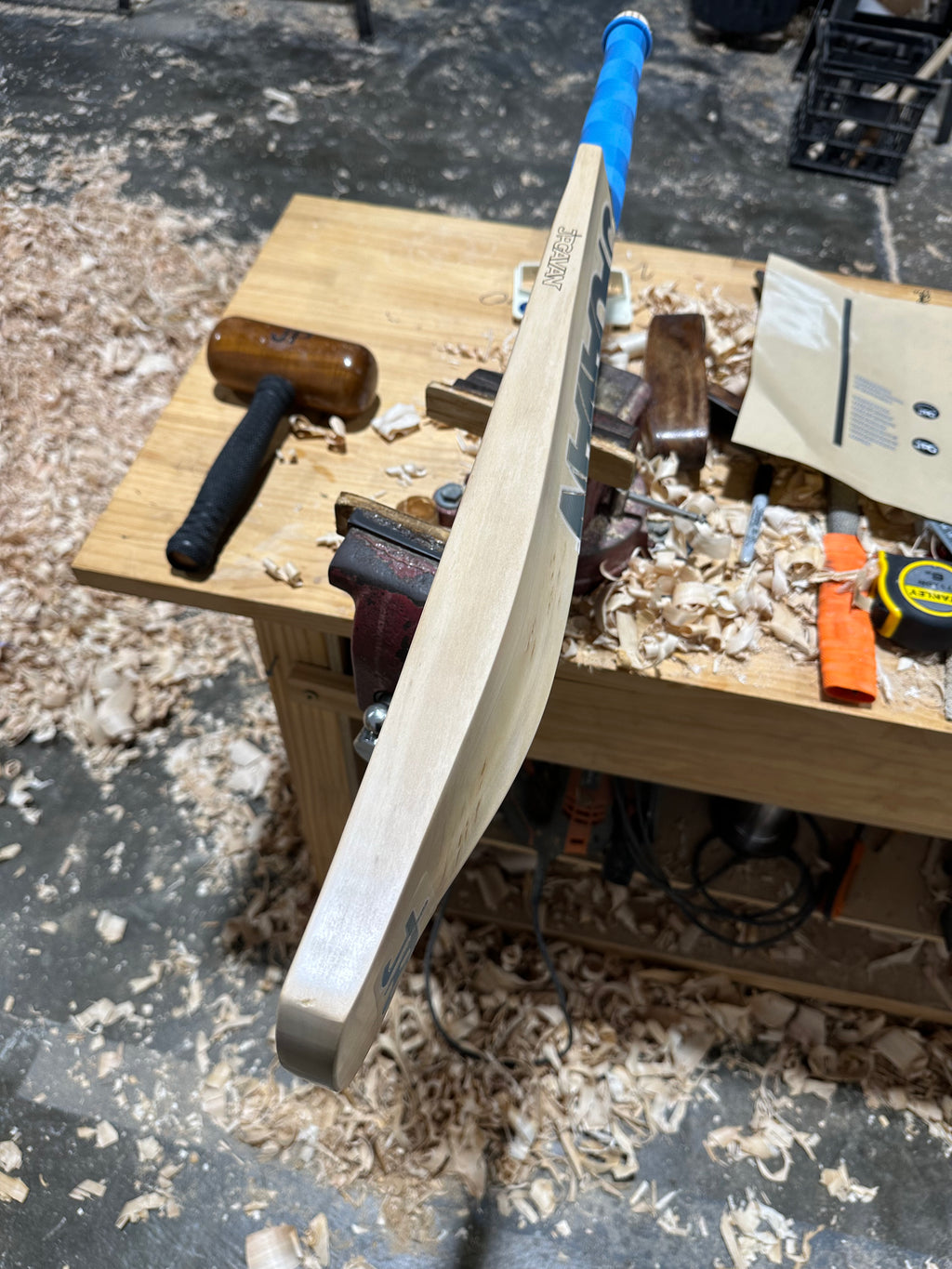 JPGavan Blue Cricket Bat - 239