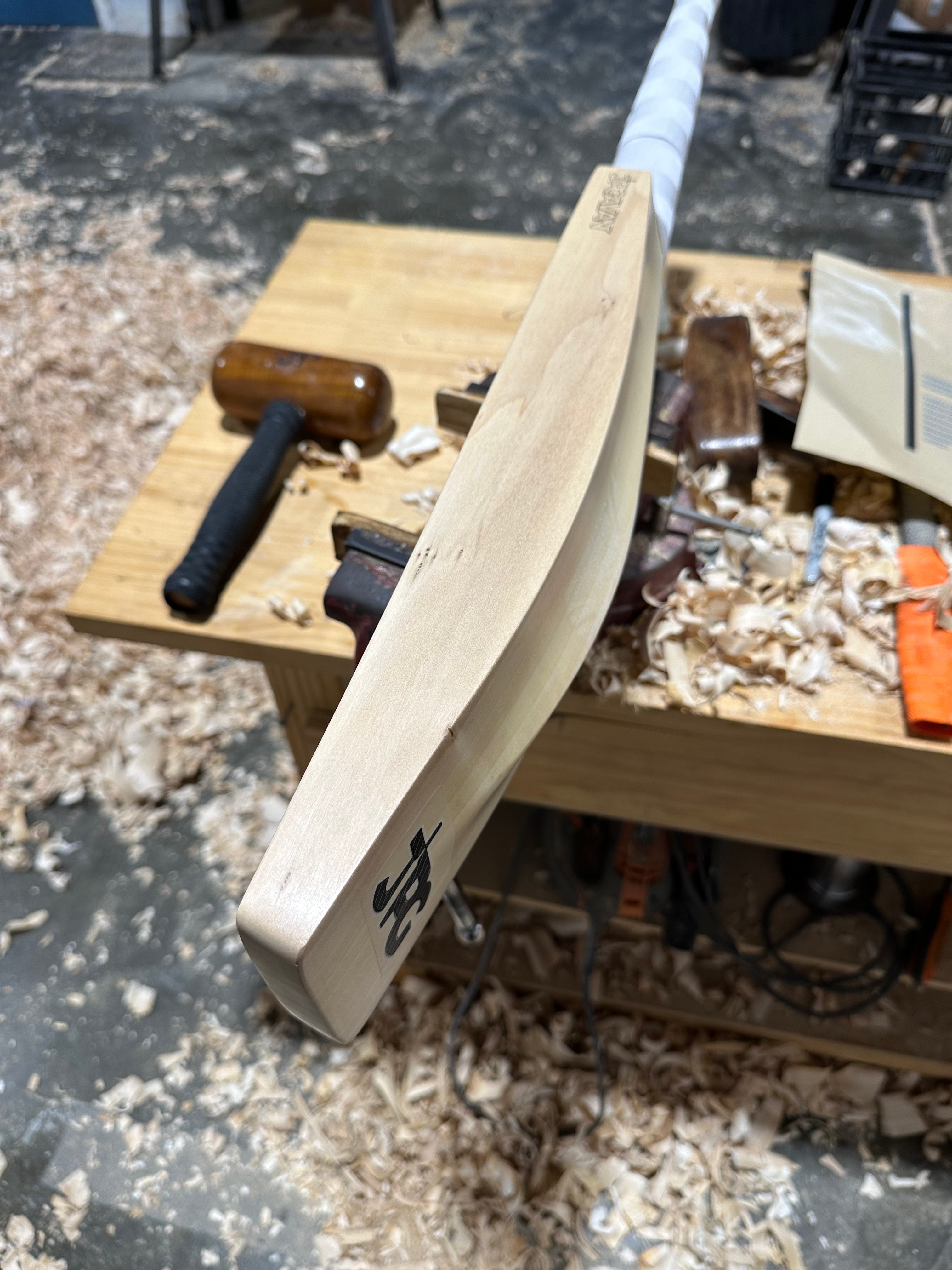 JPGavan Contra Cricket Bat - 242