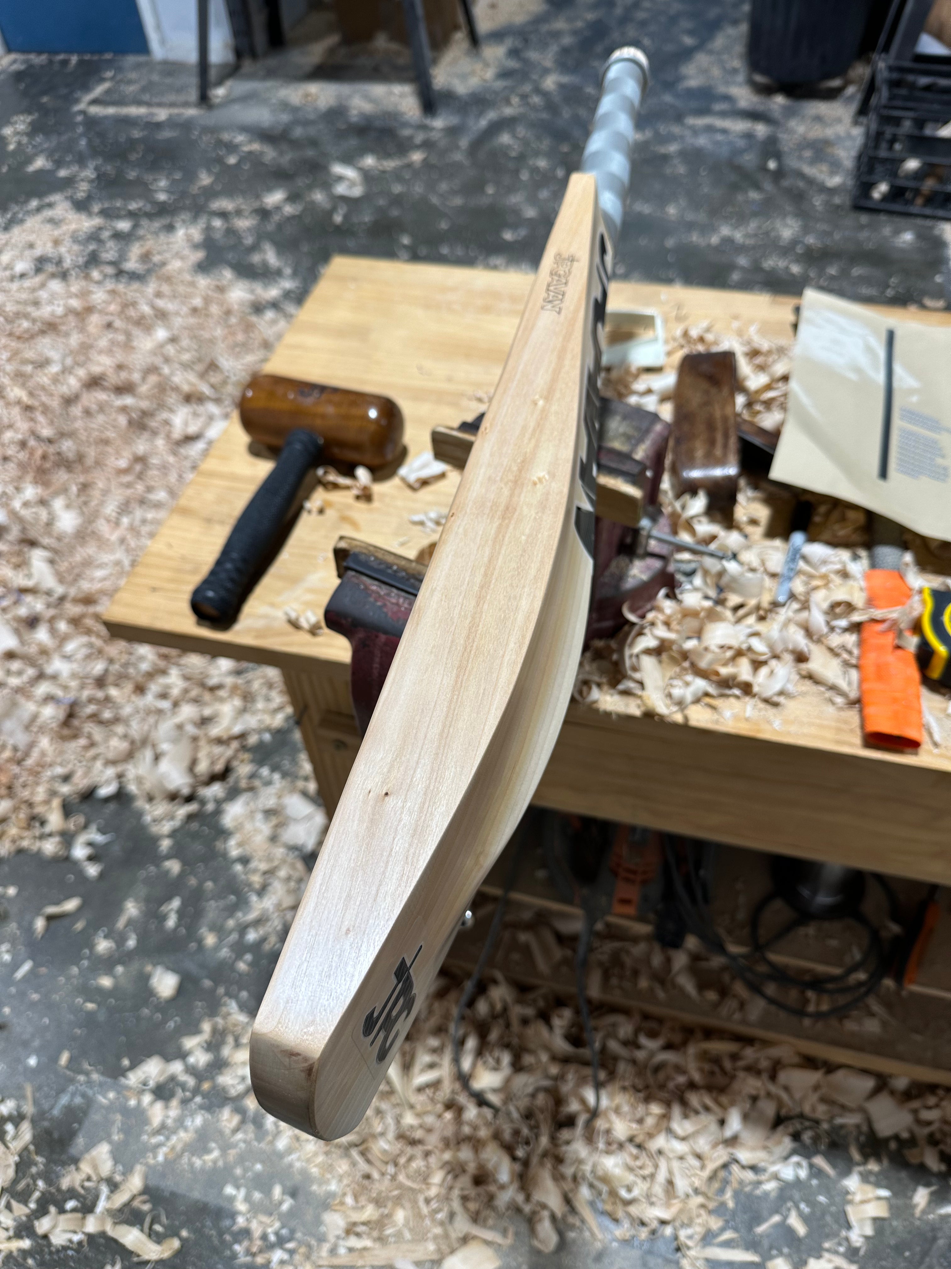 JPGavan Contra Cricket Bat - 243