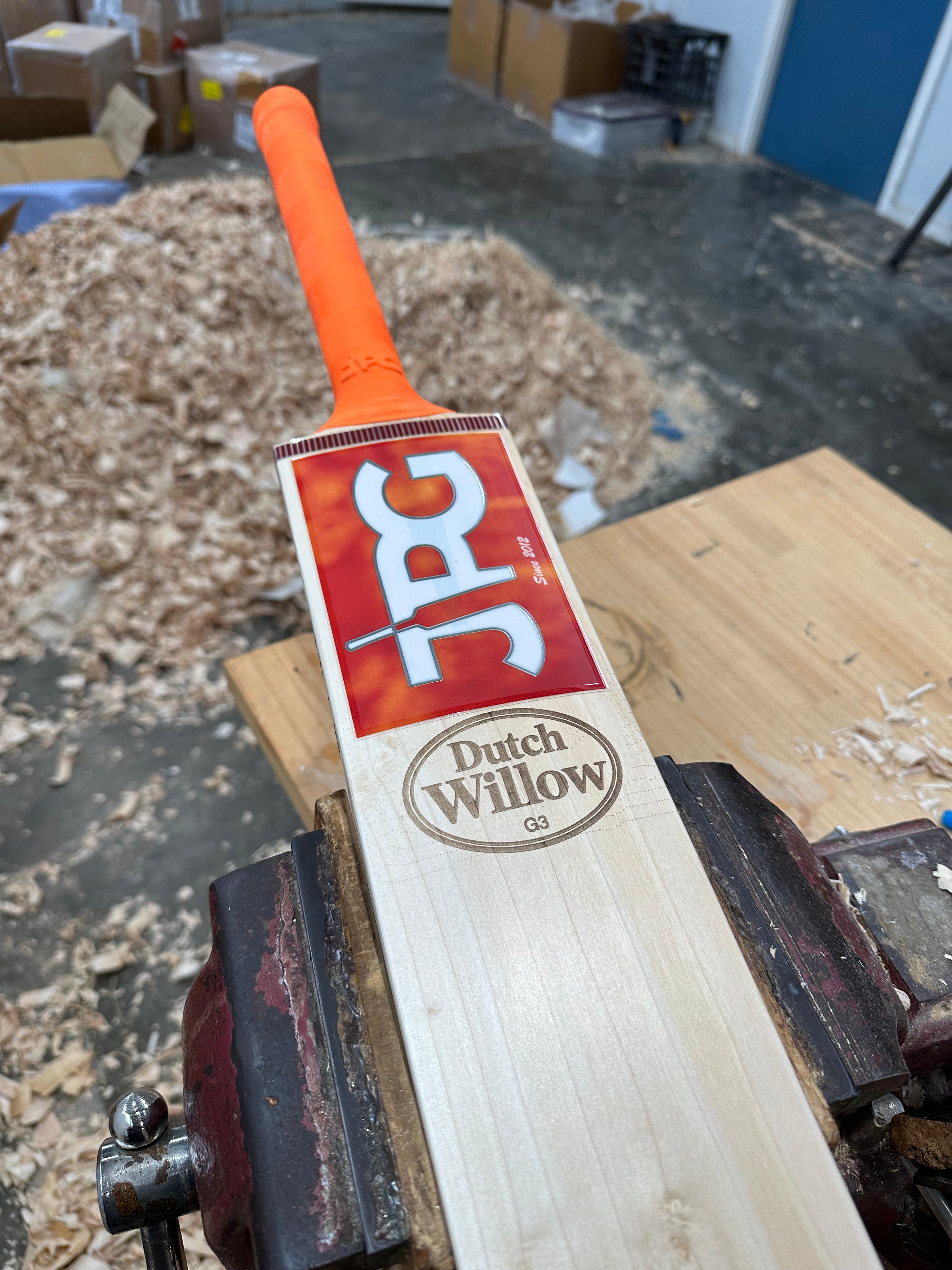 JPGavan Dutch Willow G3 Cricket Bat - 258