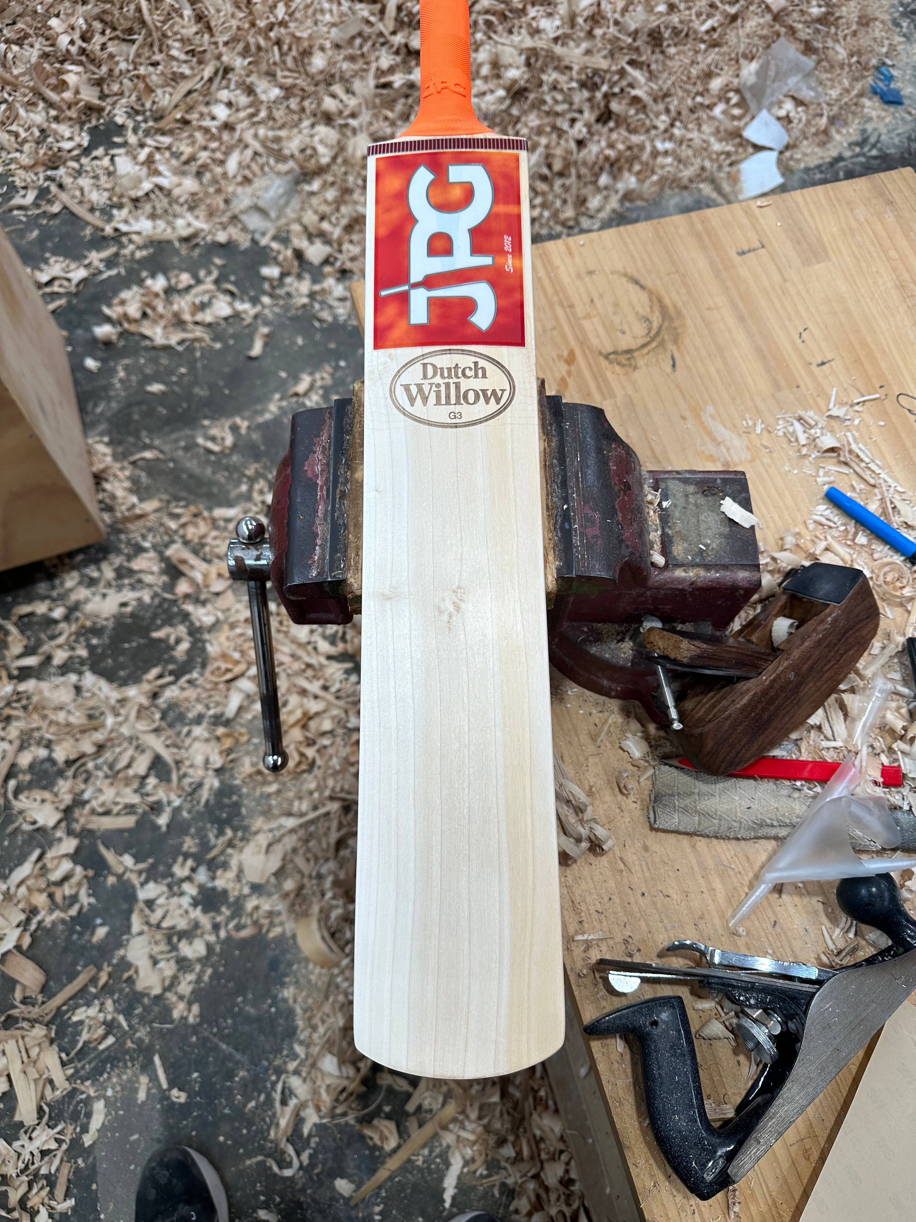 JPGavan Dutch Willow G3 Cricket Bat - 258