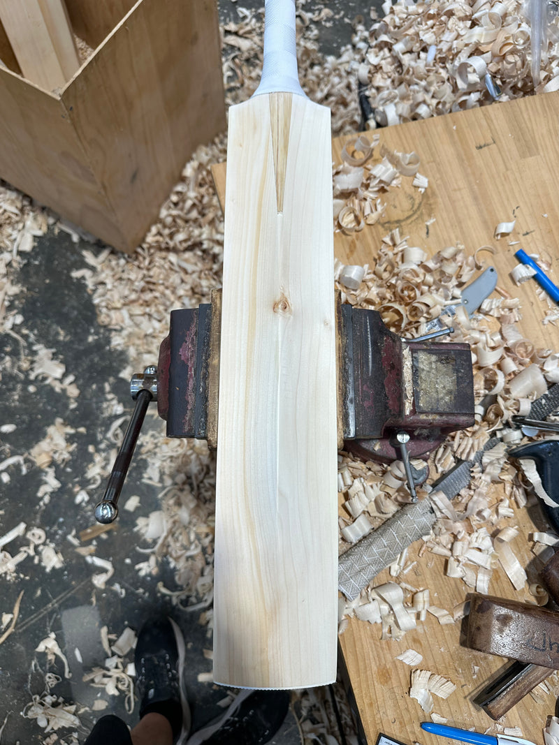 JPGavan Little Ripper+ G1 Cricket Bat - 27