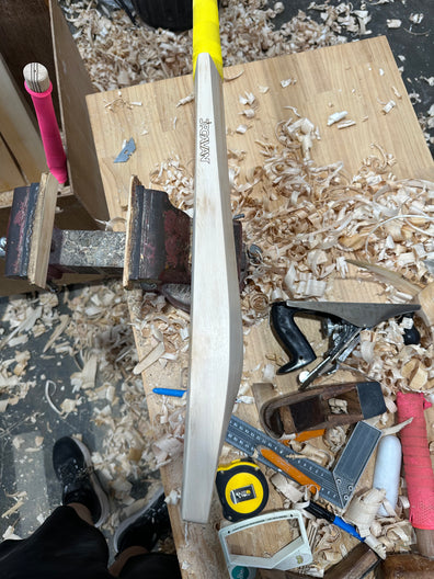 JPGavan Featherblade Cricket Bat - 045