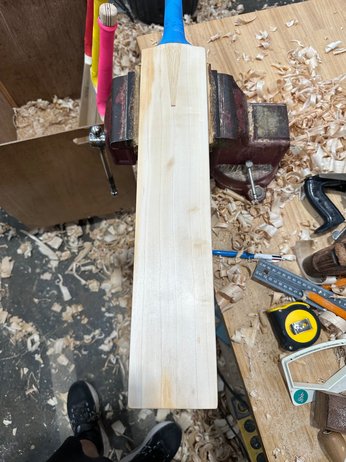 JPGavan Featherblade Cricket Bat - 047