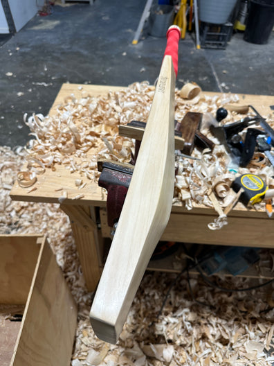 JPGavan Featherblade Cricket Bat - 050