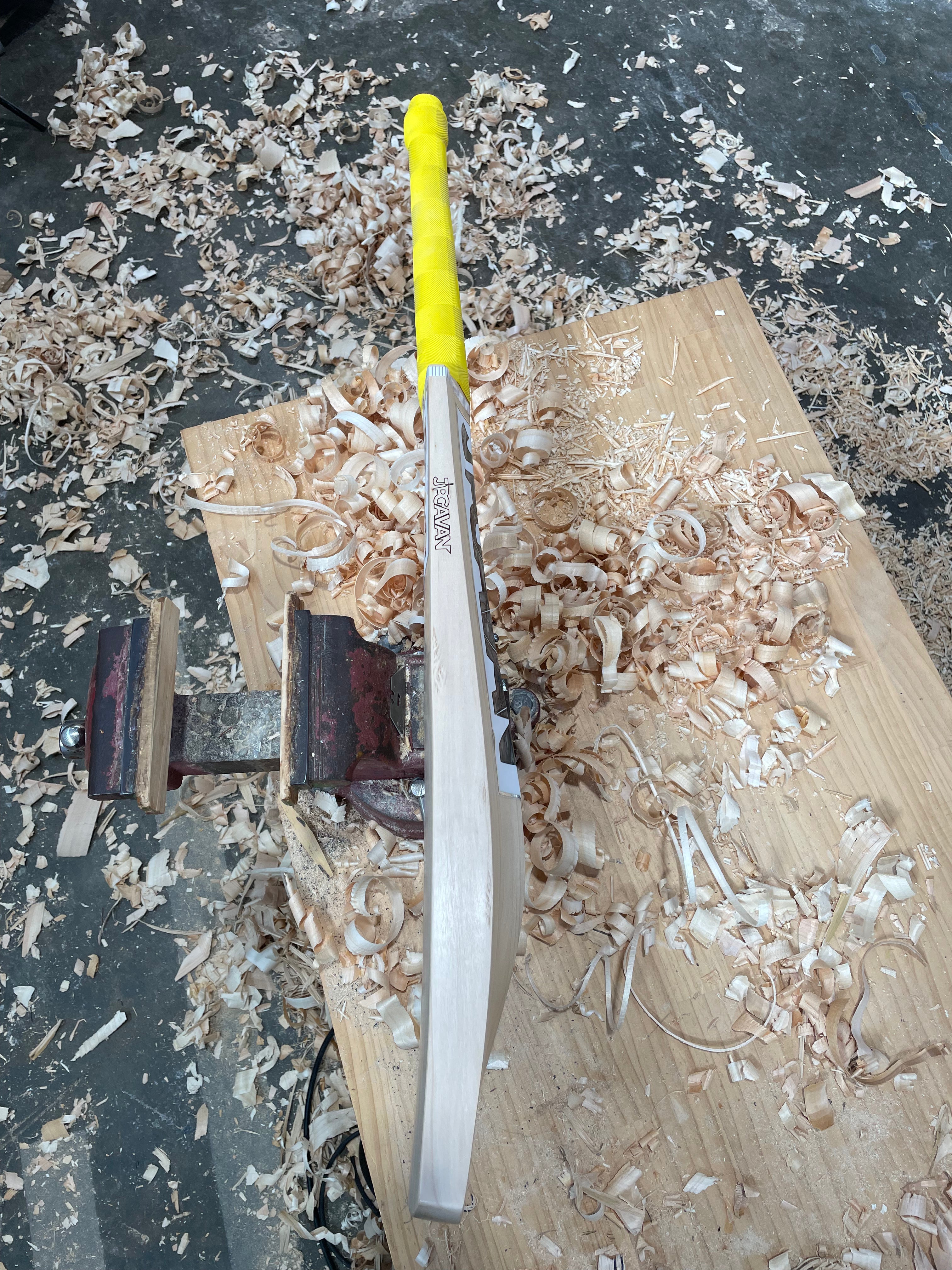 JPGavan Performance Cricket Bat - 039