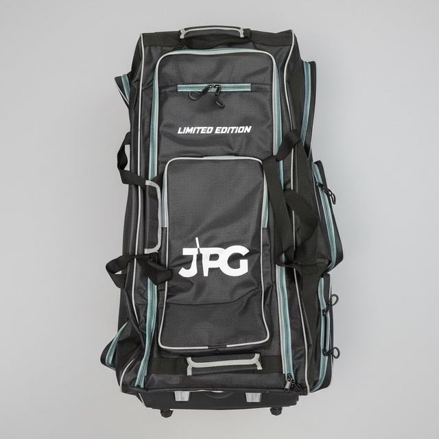 JPGavan Limited Edition roller kit bag