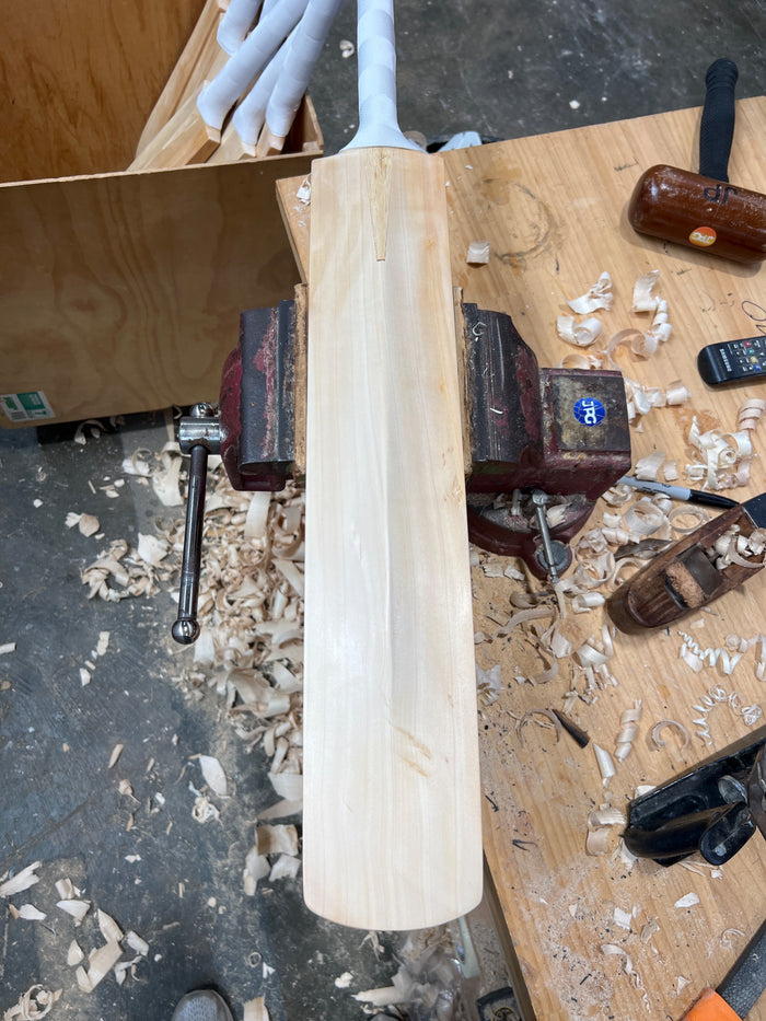 JPGavan Test Cricket Bat - B001