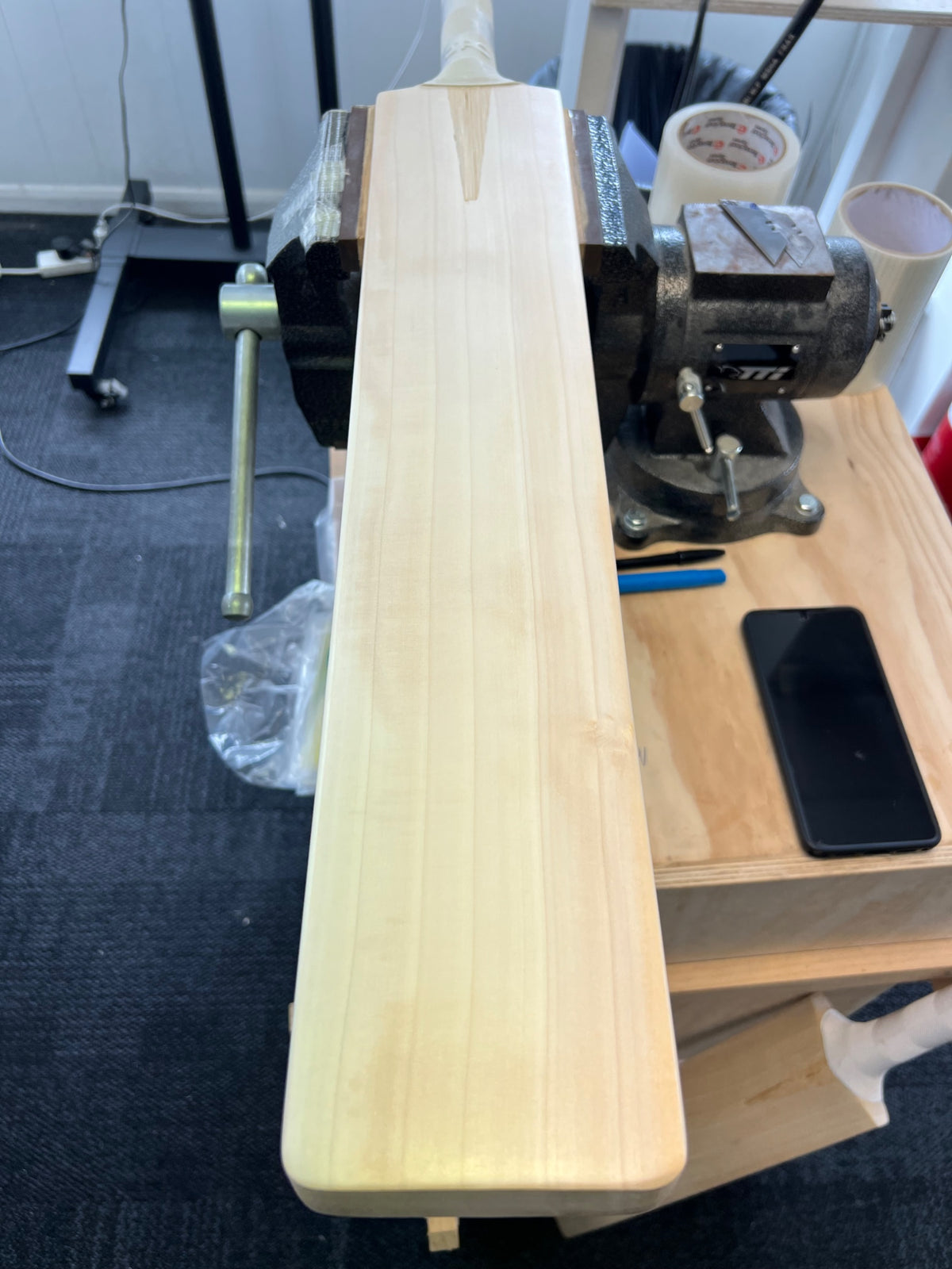 JPGavan Featherblade Cricket Bat - B026