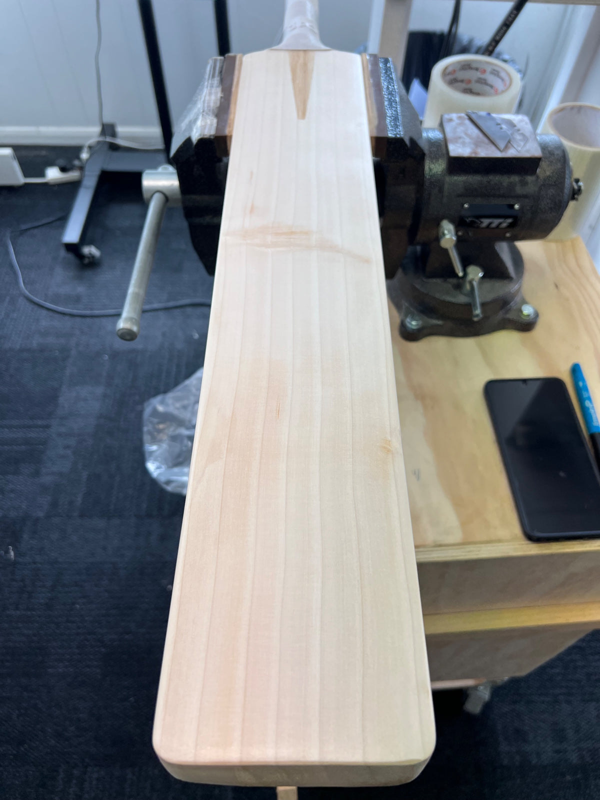 JPGavan Featherblade Cricket Bat - B027