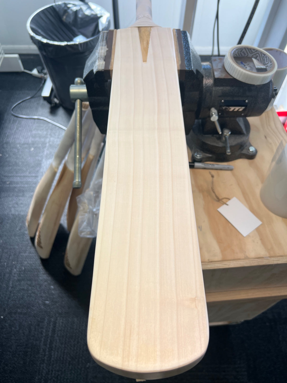 JPGavan Limited Edition Cricket Bat - B030 TORPEDO