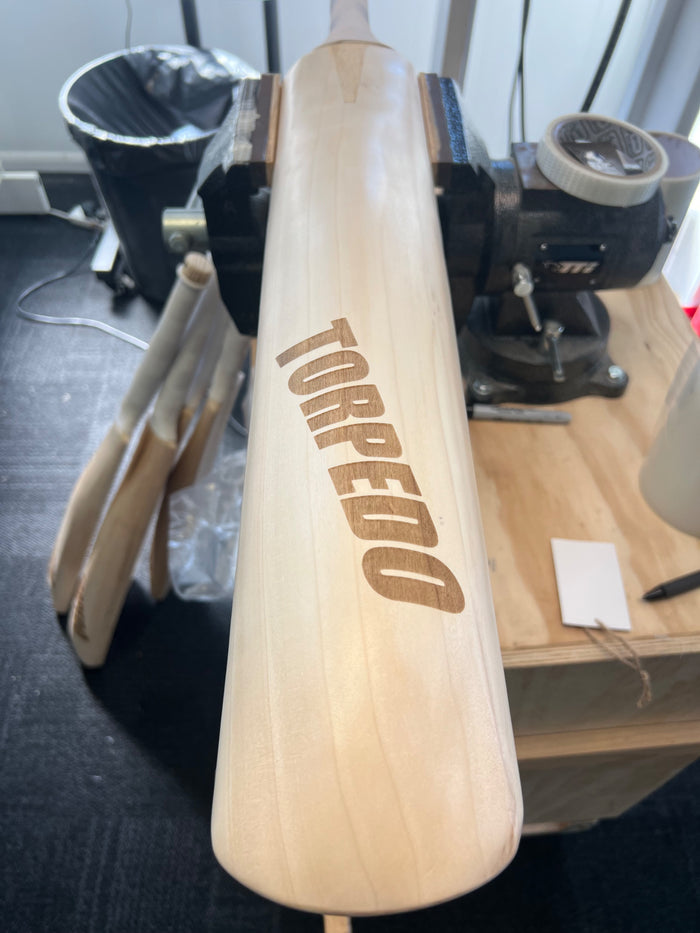 JPGavan Test Cricket Bat - B031 TORPEDO