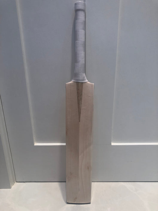 JPGavan Little Ripper Cricket Bat - 57